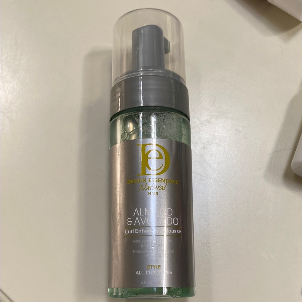 NWT: Design Essentials Almond & Avocado Curl Enhancing Mousse